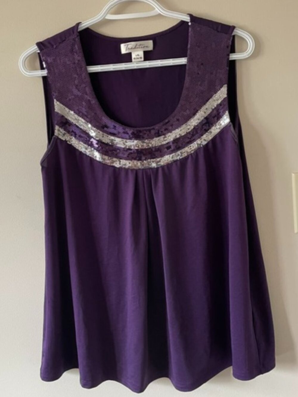 Tradition VTG Sequin Border Slvless Pleated Front Top Purple Sz L